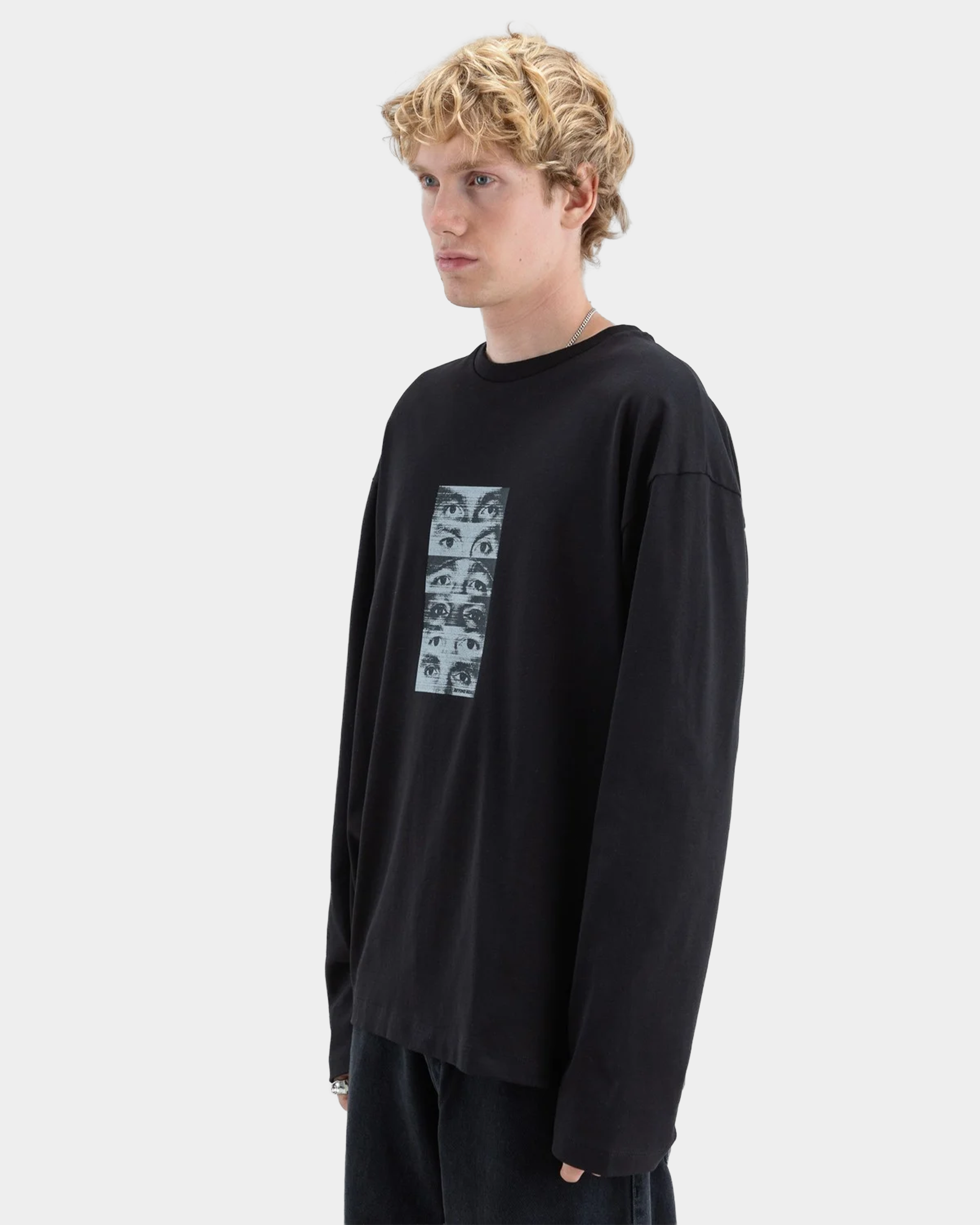 Beyond Medals Eyes Longsleeve