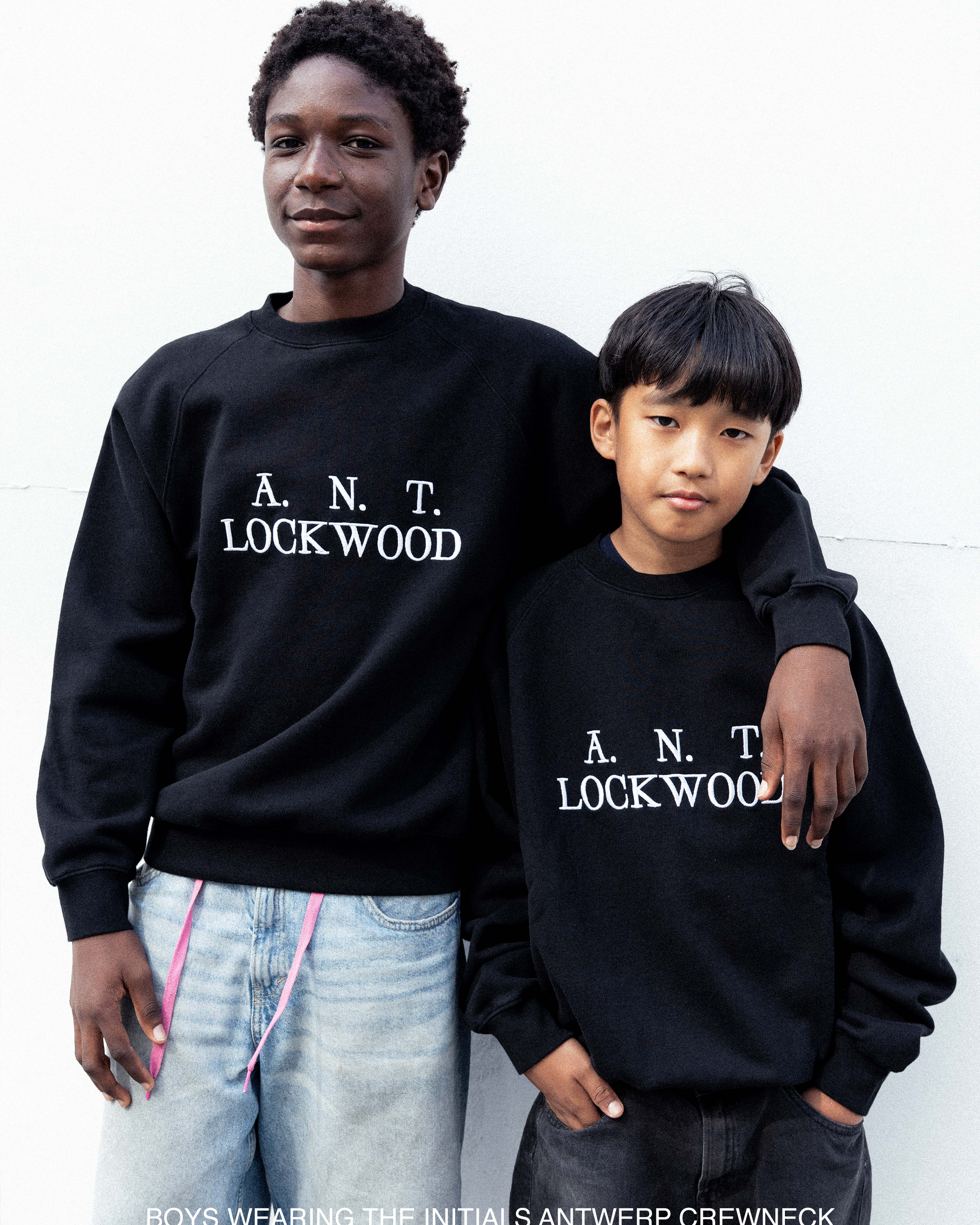 Lockwood Initials Antwerp Crewneck - Black