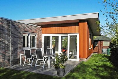 Red Cedar kleur behouden