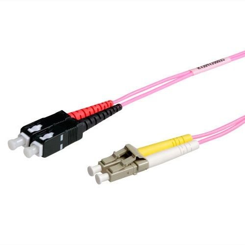 Glasvezel patchkabel 50/125 OM4 SC-LC 7 meter Glasvezel patchkabel 50/125 OM4 SC-LC 7 meter