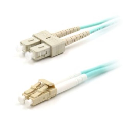 Glasvezel patchkabel 50/125 OM3 SC-LC 1 meter Glasvezel patchkabel 50/125 OM3 SC-LC 1 meter