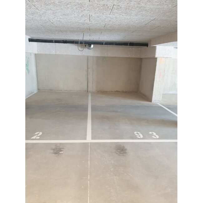 Traffictotaal Markering parkeerplaats belijning (met vaknummer)