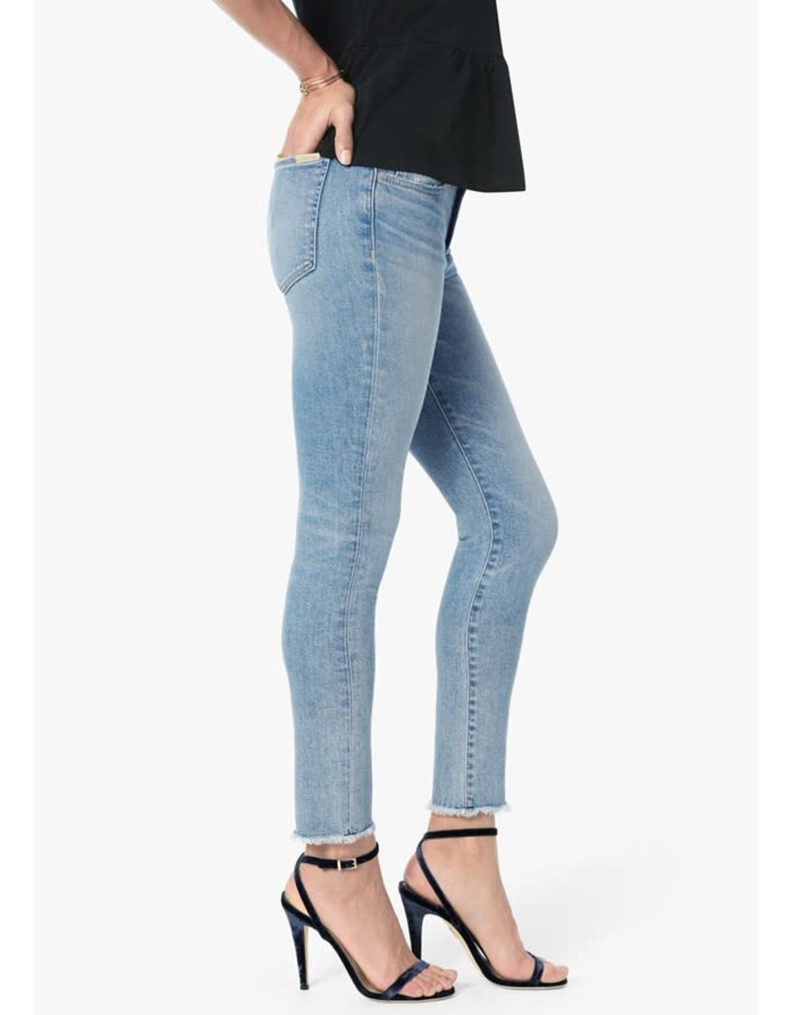 Icon Crop Willow - pavilionfashion.com