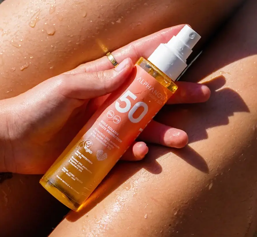 Alphanova SUN Beschermende Zonneolie SPF50 Sun Glow 125 ml