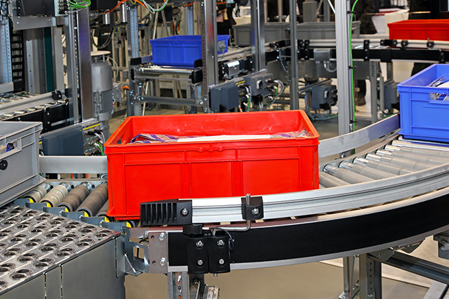 Kunststof bakken voor de automotive sector