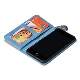 GranC wallet hoes lichtblauw met drukknopen voor de iPhone SE (2022 / 2020) / 8 / 7 / 6(s)