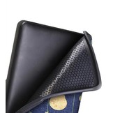 Don't Touch sleepcover flip hoes voor de Kindle Paperwhite 4