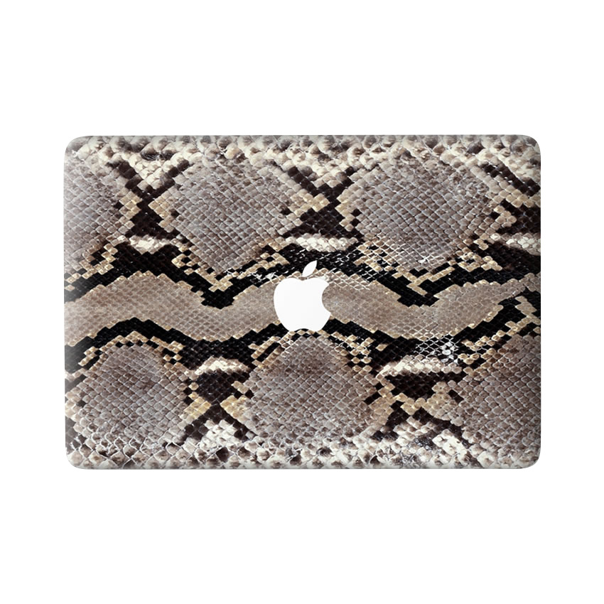 Snake vinyl sticker voor de MacBook Pro 13 inch (2016-2020)