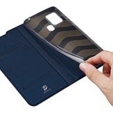 Pro Serie slim wallet Blauw hoes voor de Samsung Galaxy M31