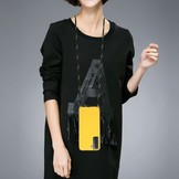 Backcover hoes Geel met koord voor de Samsung Galaxy S21 Plus