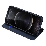 iPhone 13 Pro Max Slim Bookcase hoes Blauw