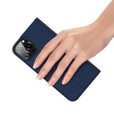 iPhone 13 Pro Max Slim Bookcase hoes Blauw
