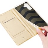 Samsung Galaxy A34 Slim Bookcase hoesje - Goud