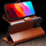 iPhone 15 Plus leren bookcase hoes - Cognac