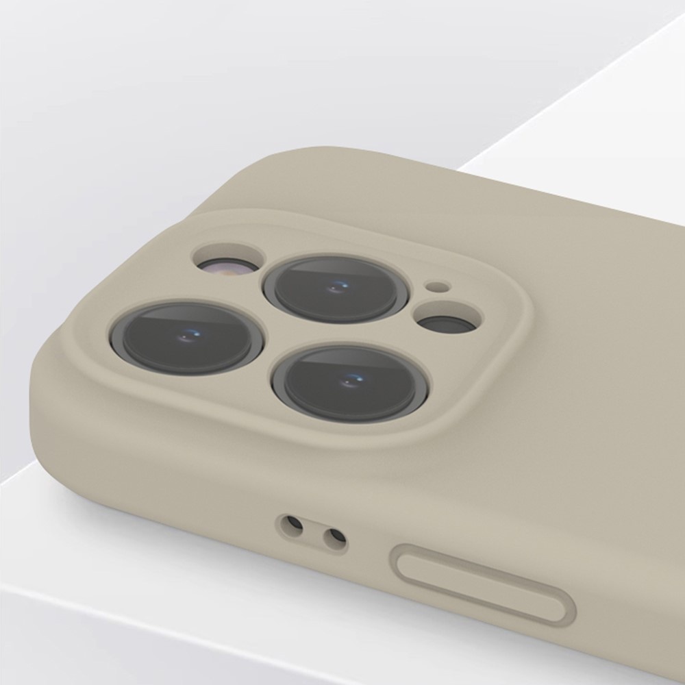 iPhone 16 Pro  Hoesje Flexibel siliconen Backcover - Basil Groen