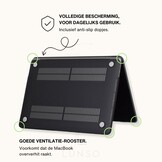 MacBook Air 15 inch (2023-2025) cover hoes - Teddy Puffy Beige