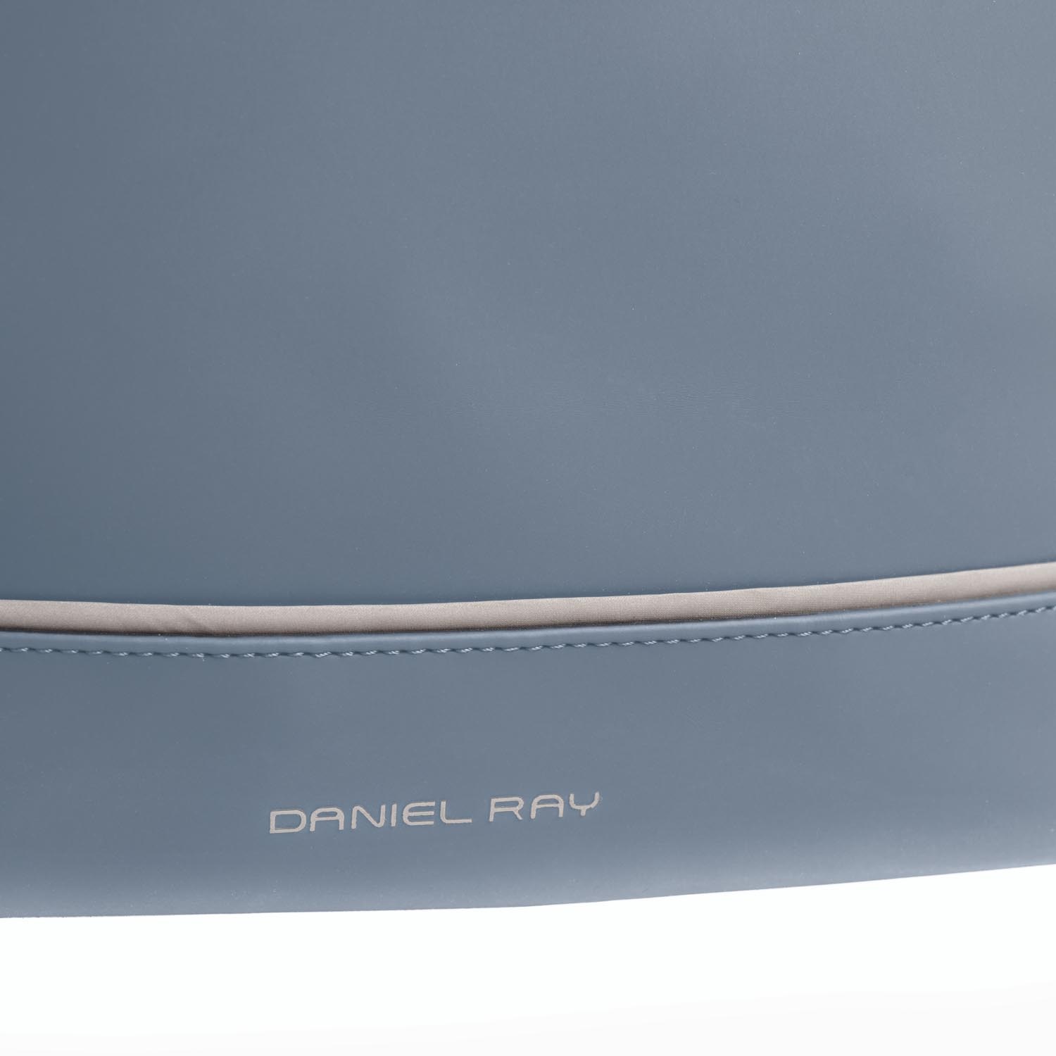 Highlands Rolltop Rugtas/Laptoptas - 15.6 inch Business Tas - Kunstleer - Verstelbare Schouderband - Zachtblauw