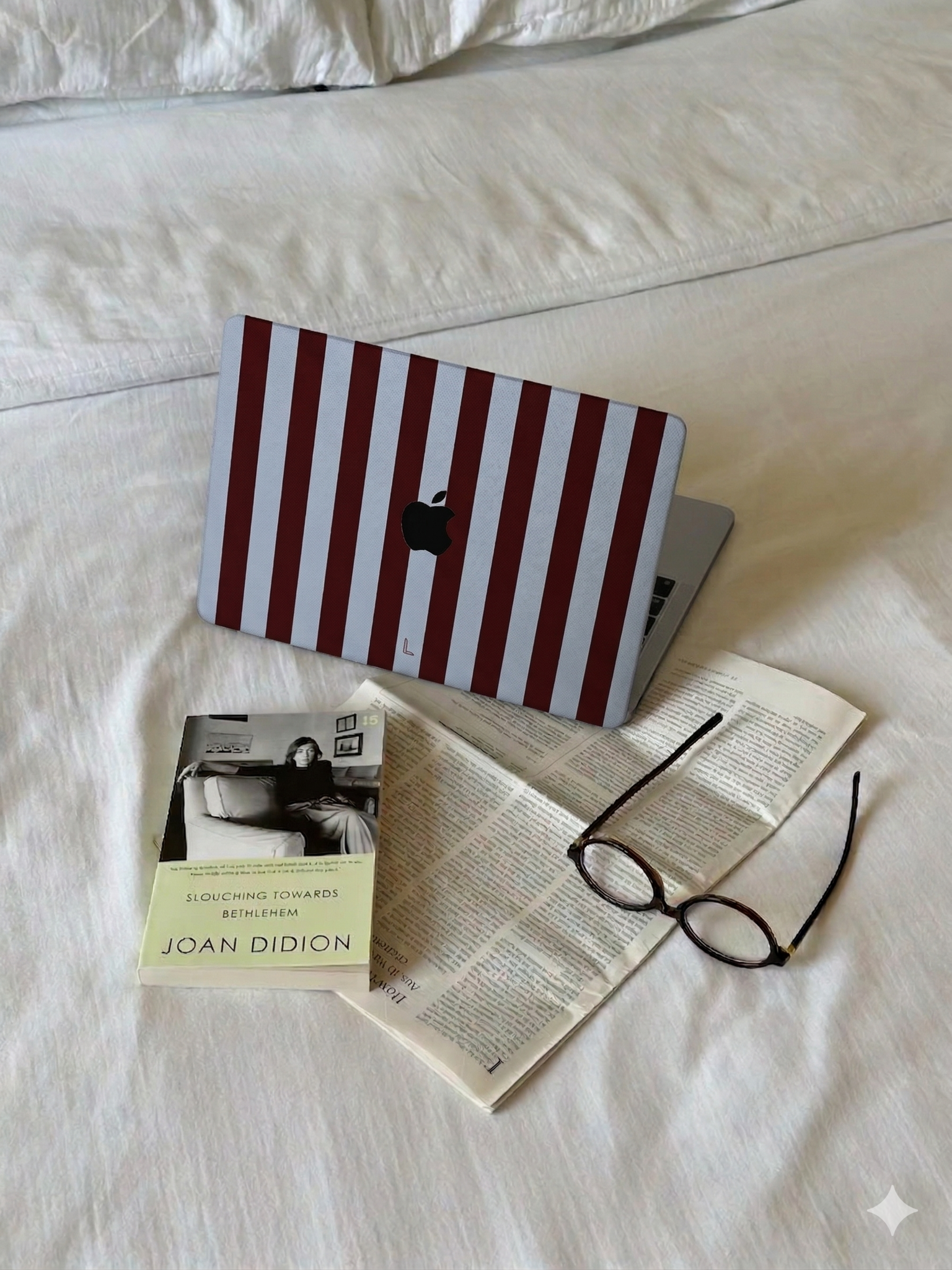 MacBook Neo cover hoes case - Burgundy