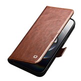 iPhone 17e / iPhone 16e luxe echt leren bookcase hoesje - Magnetische sluiting - Bruin