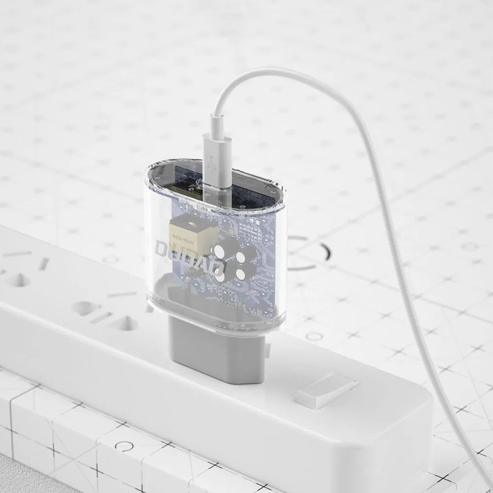 EU Stekker met USB-C naar USB-C oplader (20W) en datakabel van 1 Meter - Wit