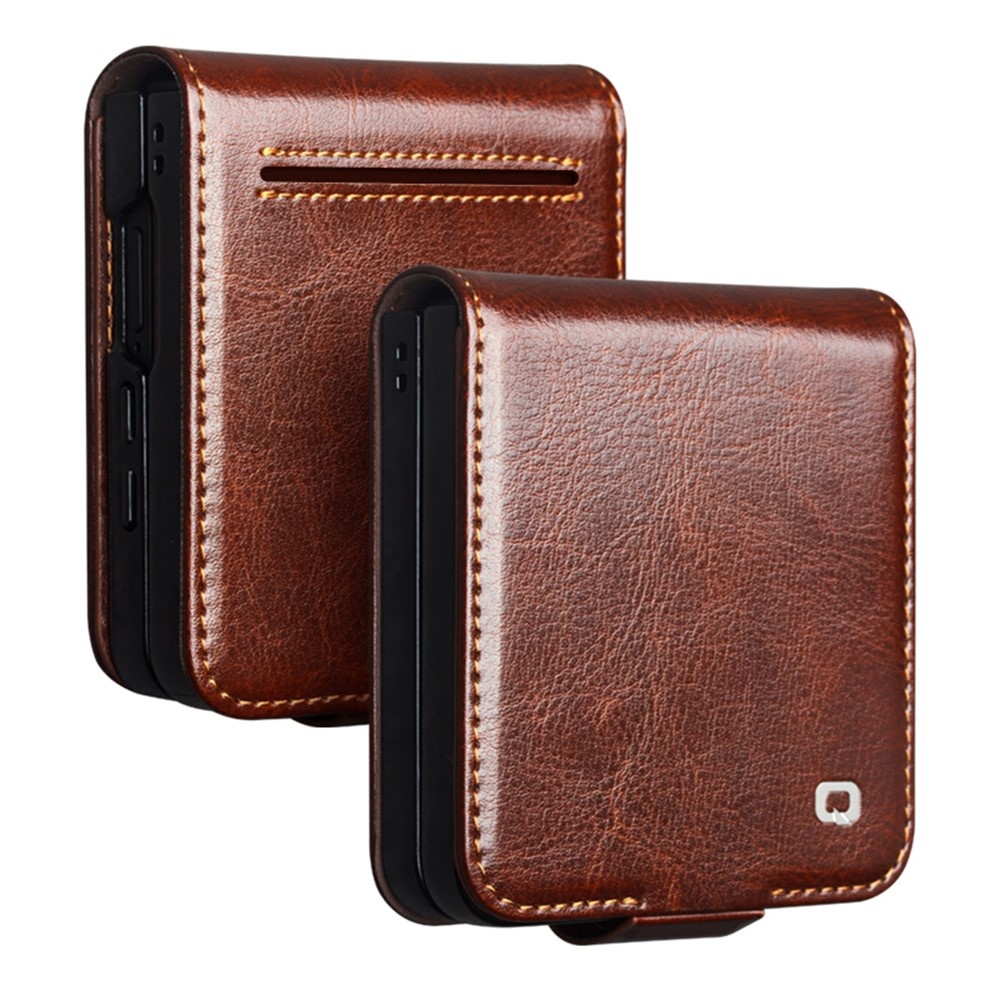 Qialino Samsung Galaxy Z Flip 8 hoesje - Leren Flipcase - Donkerbruin