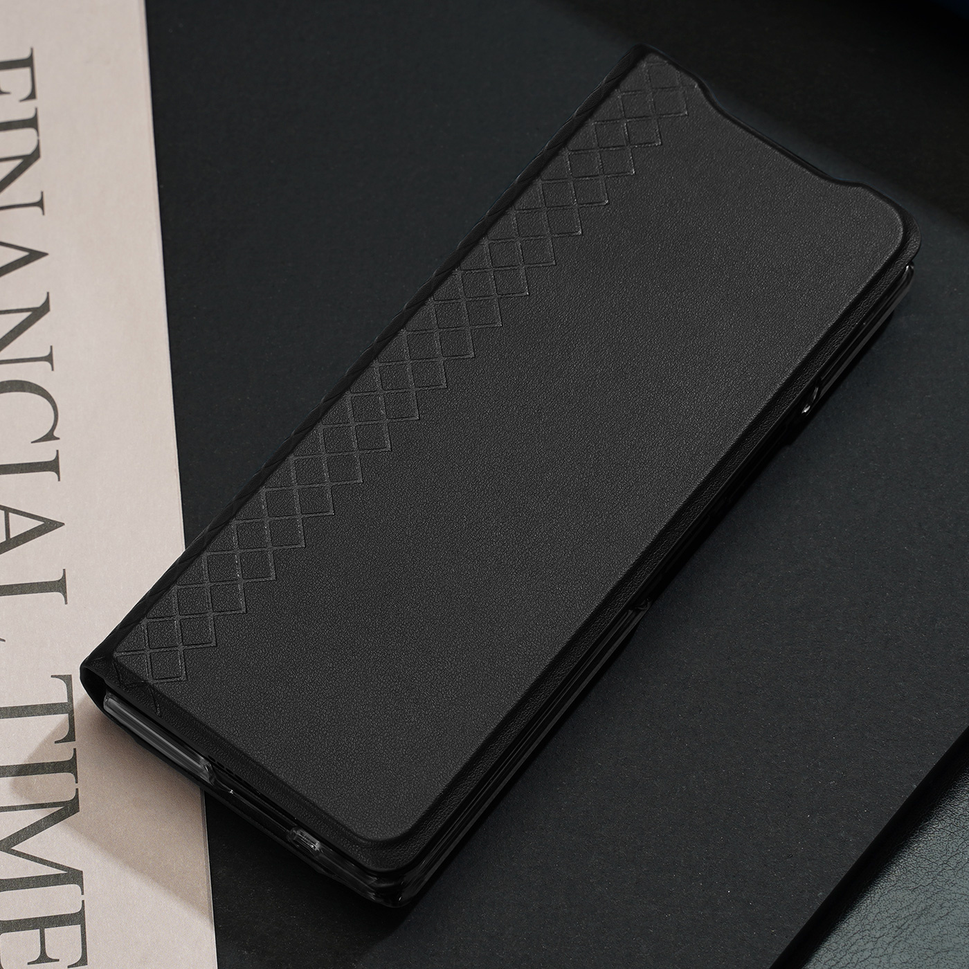 Samsung Galaxy Z Fold 8 Ultra PU Leren hoes Bookcase - Zwart