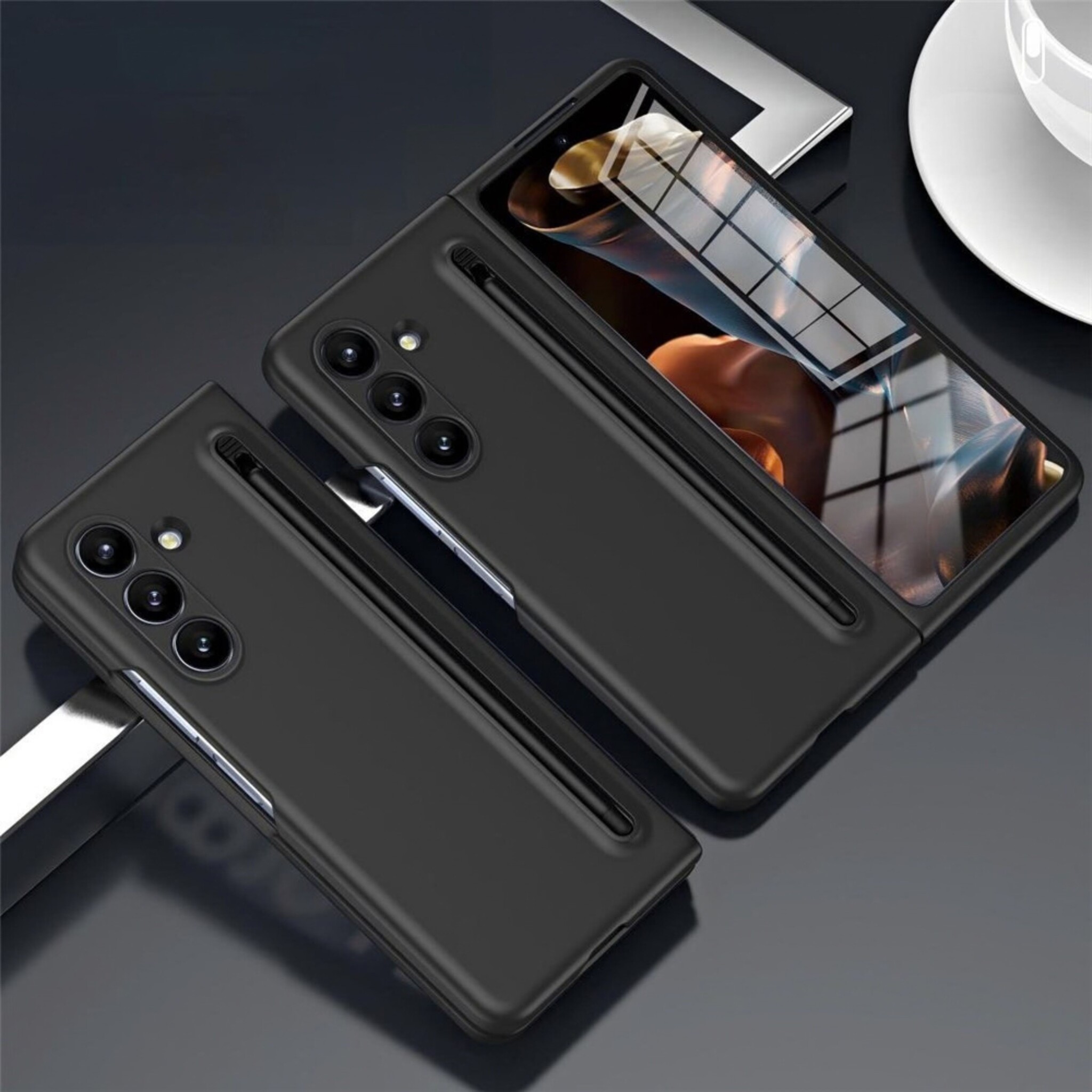 Samsung Galaxy Z Fold 8 Ultra Backcover hoes – Inclusief Styluspen & Screenprotector - Zwart