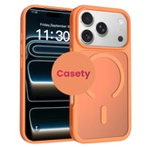 iPhone 18 Pro / iPhone 17 Pro backcover hoesje - Magnetic Case met MagSafe Ondersteuning - Schokbestendig PC + TPU - Camera Bescherming - Oranje