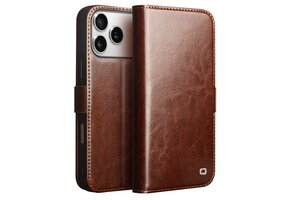 Qialino iPhone 18 Pro Max / iPhone 17 Pro Max hoesje - Leren bookcase - Magnetische sluiting - Donkerbruin
