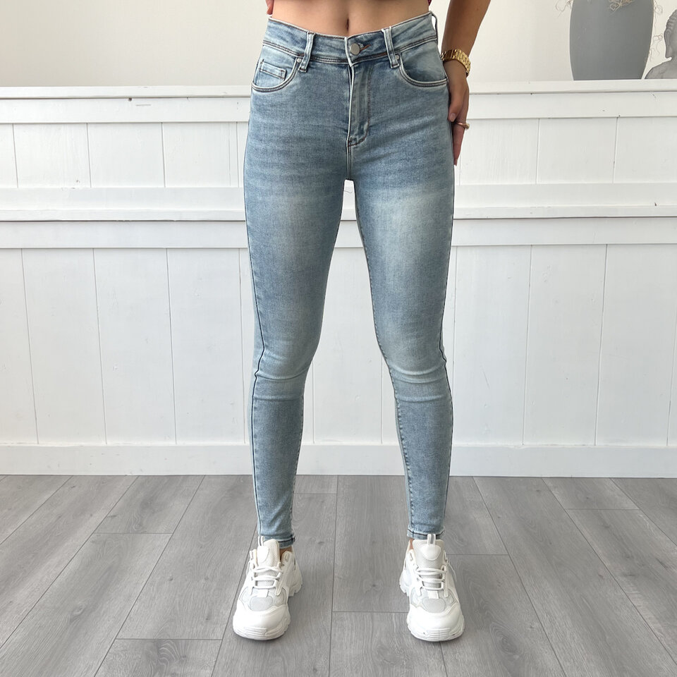 Anouk Jeans Blauw