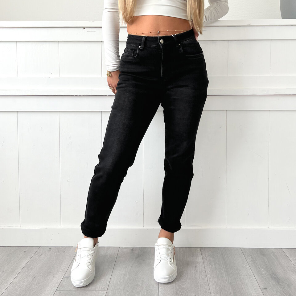Ilona Mom Jeans Zwart
