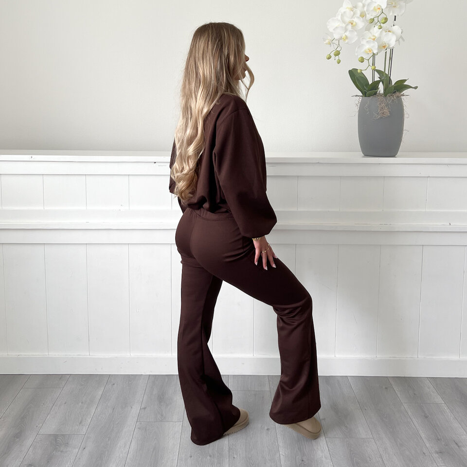 LA 1983 Flared Set Bruin