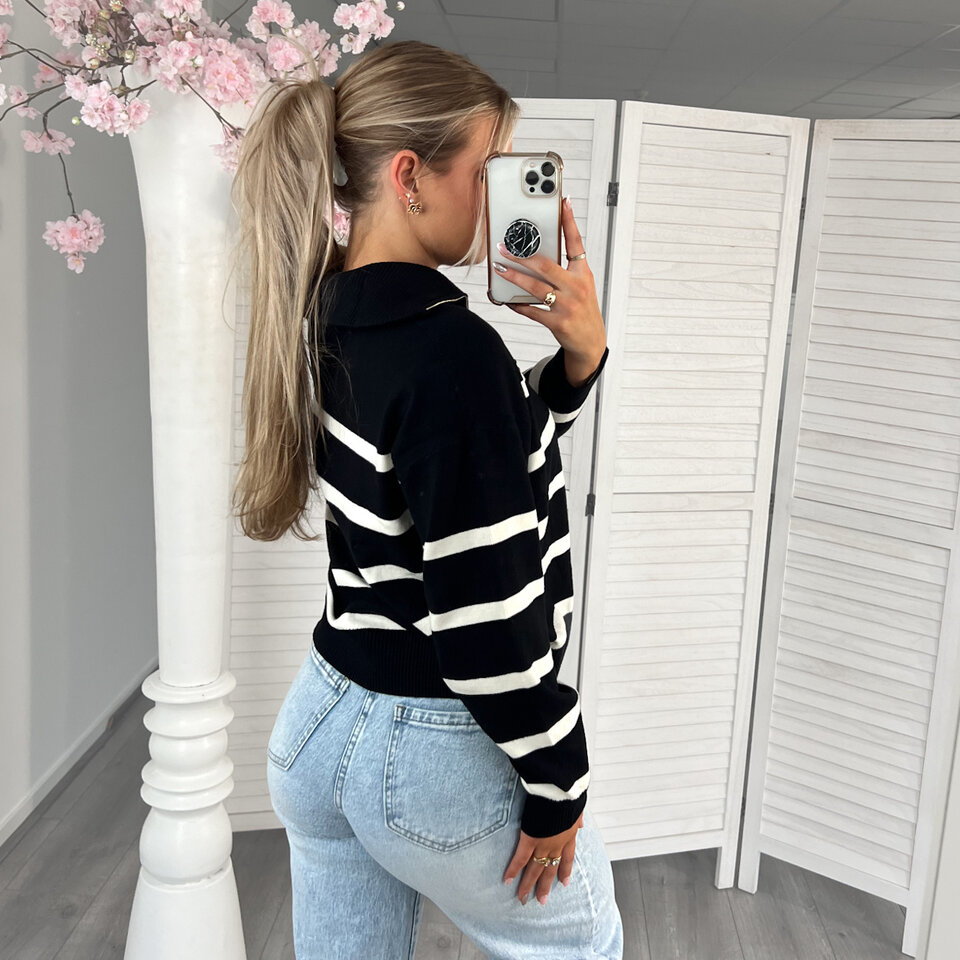 Marieke Strepen Trui Zwart