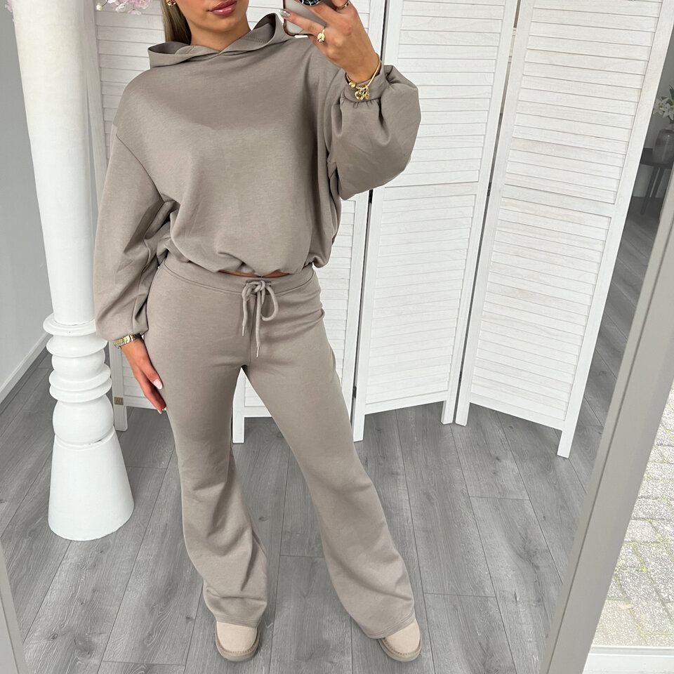 Jaylinn Set Taupe