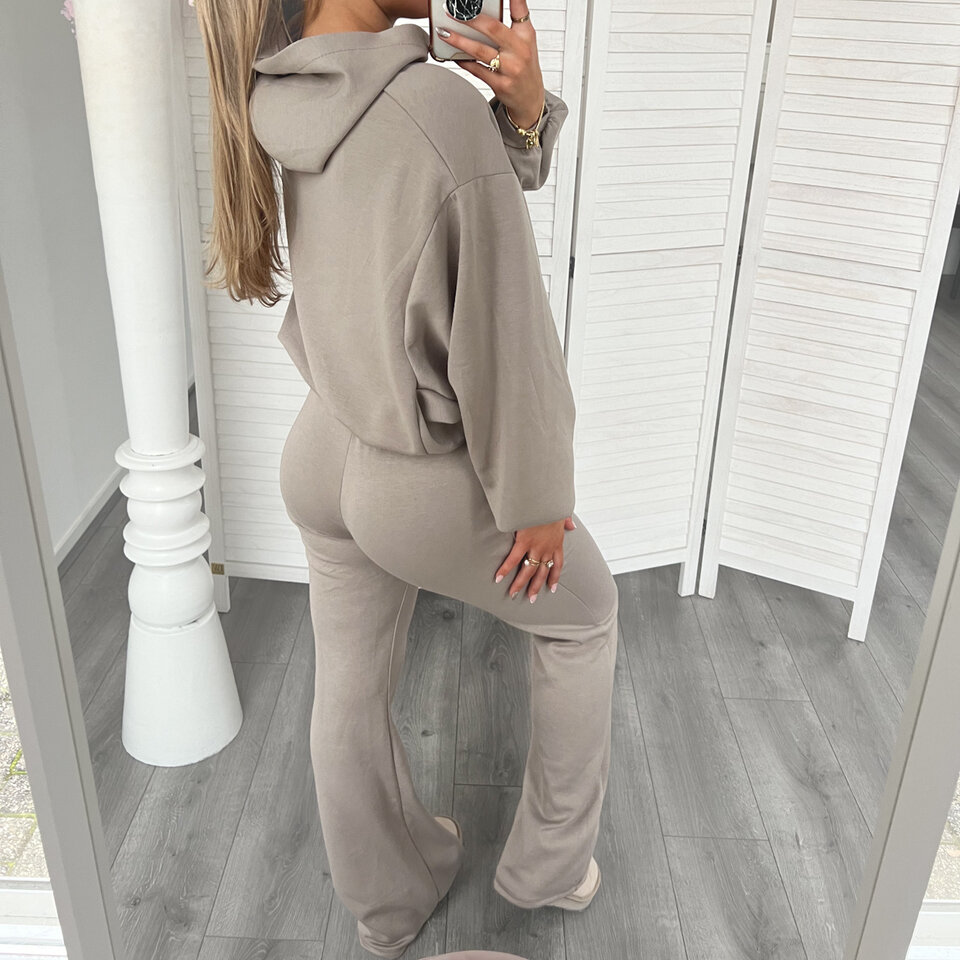 Jaylinn Set Taupe