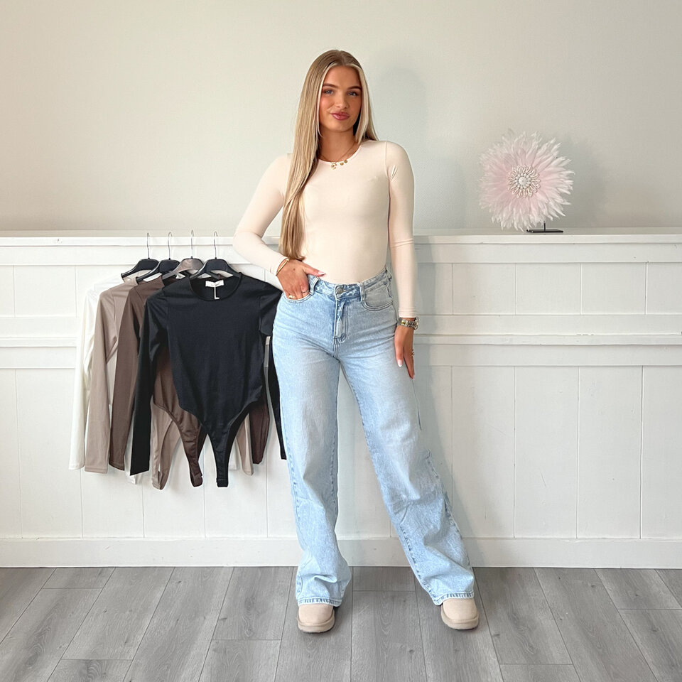 Queen Longsleeve Body Beige