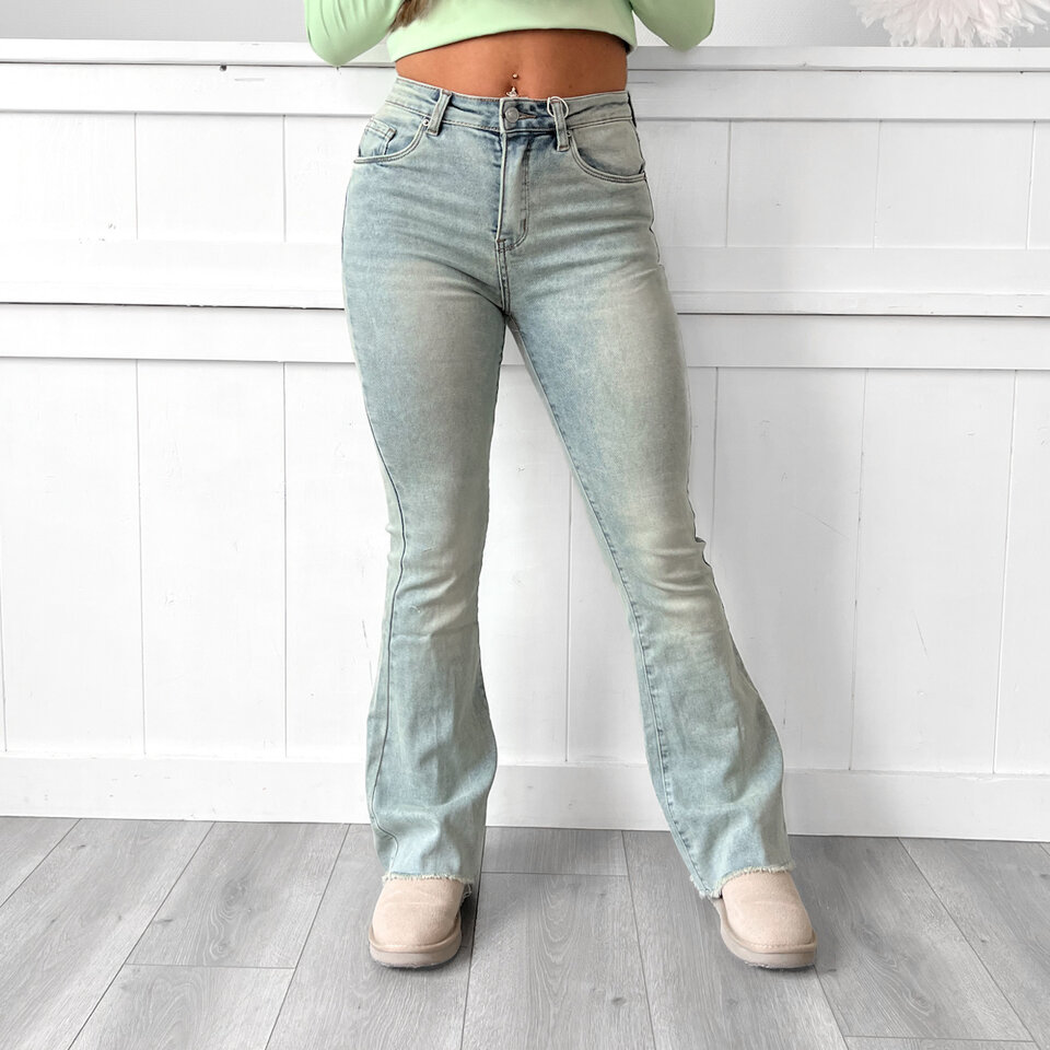 Jolie Flared Jeans Blauw