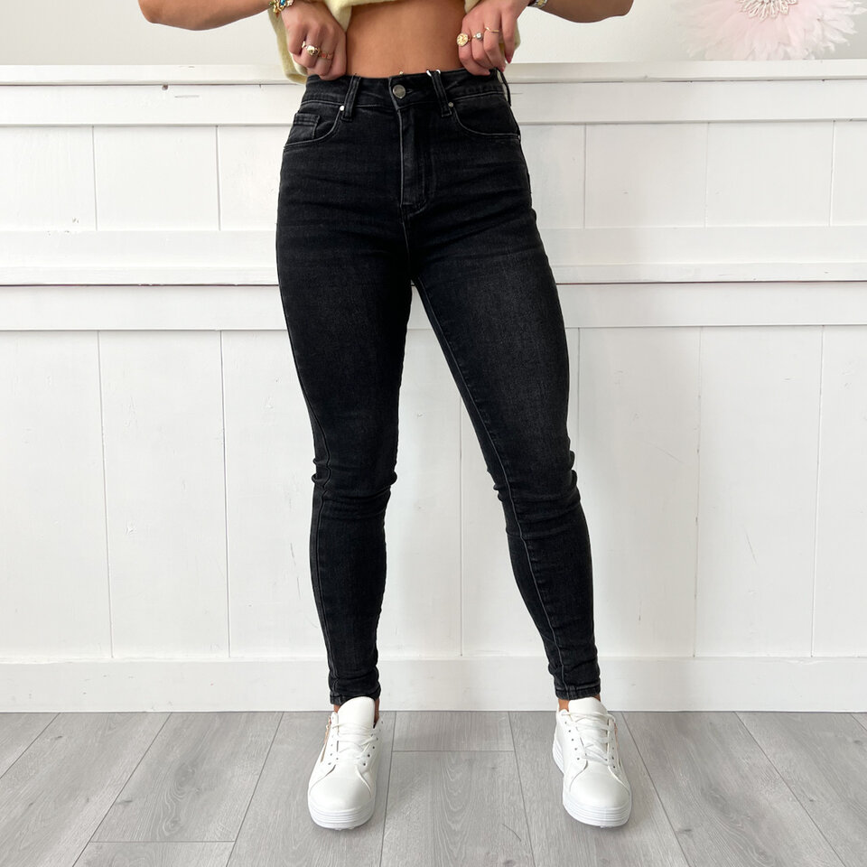 Larissa Skinny Jeans Zwart