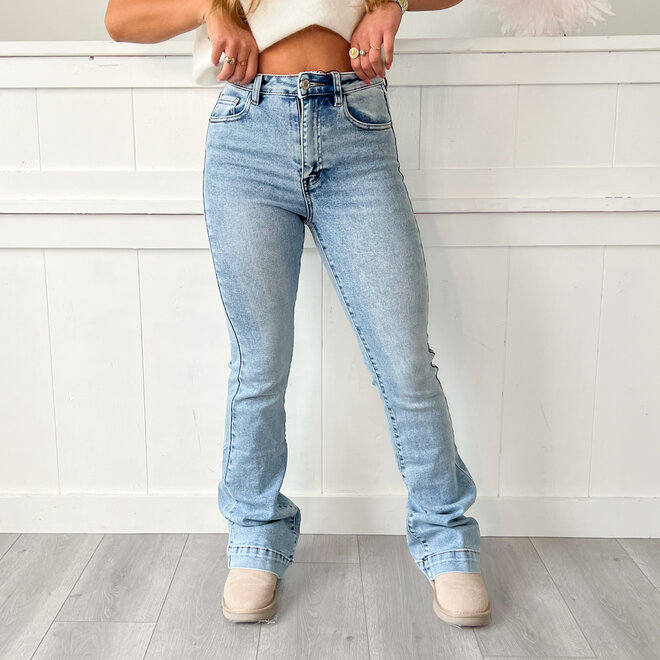 Esmee Flared Jeans Blauw