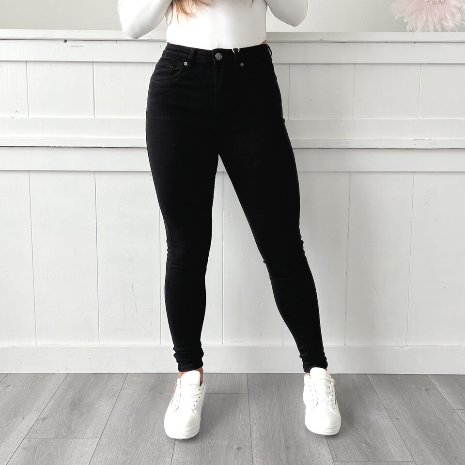 VS Miss Zwarte Broek