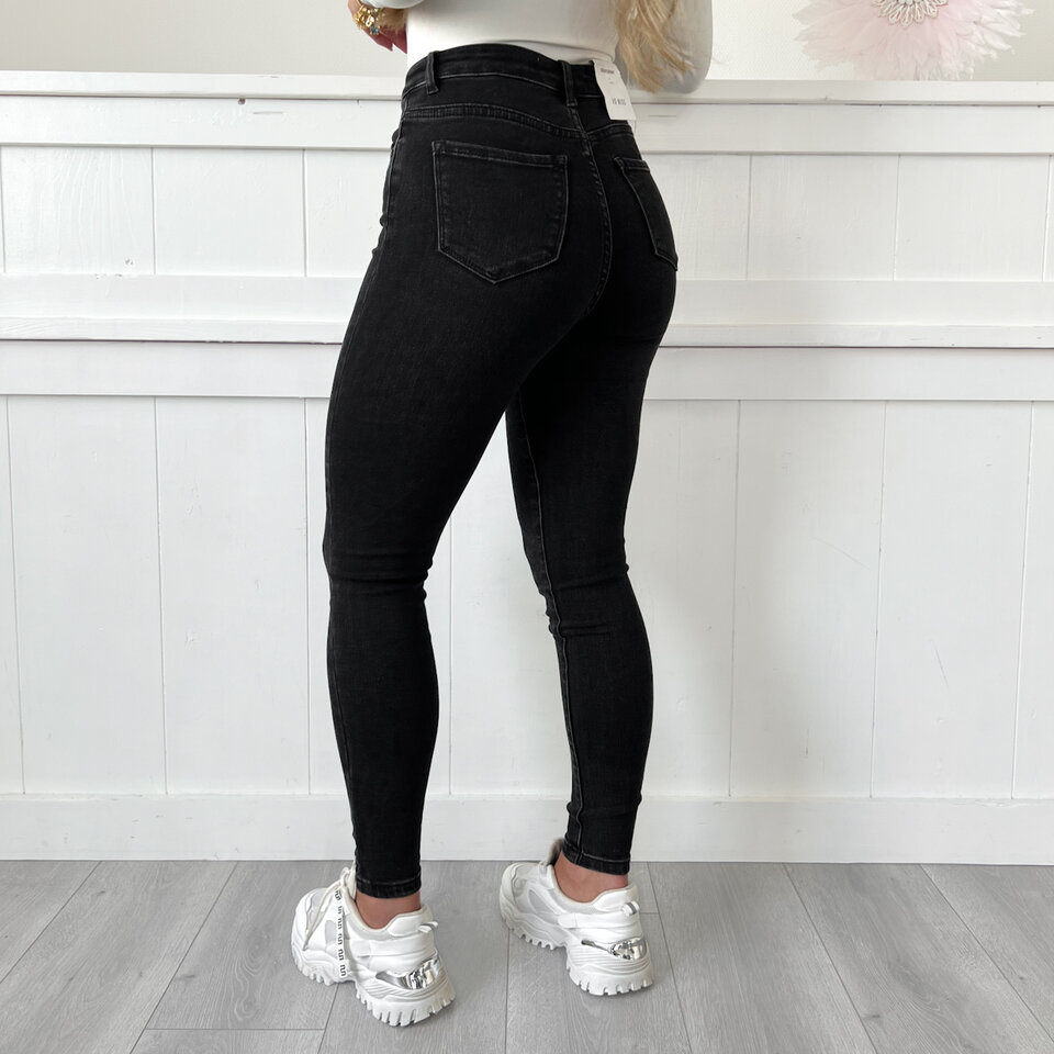 Nikki Skinny Jeans Zwart