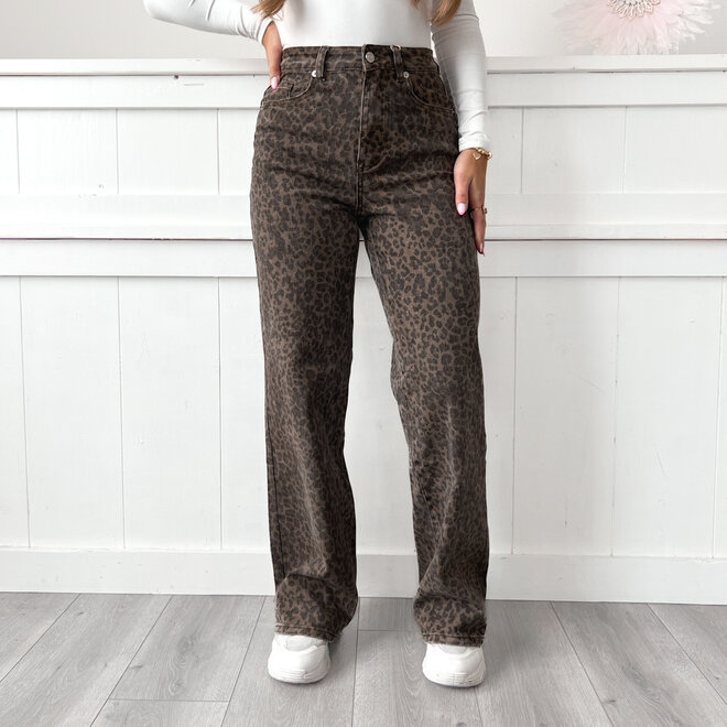 New Leopard Dad Fit Jeans Bruin