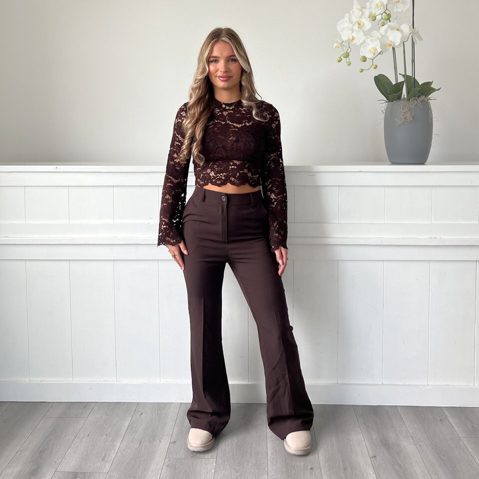 Kirsten Lace Top Bruin