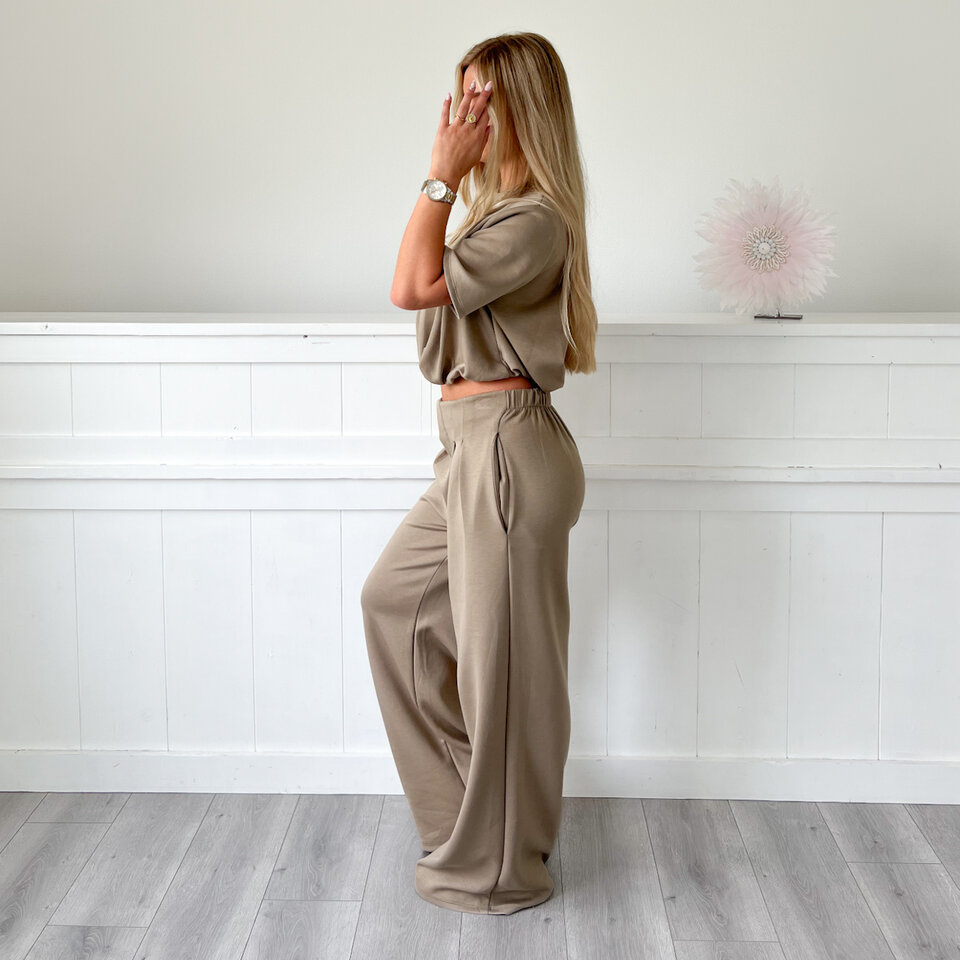Danique Set Zand (tall)