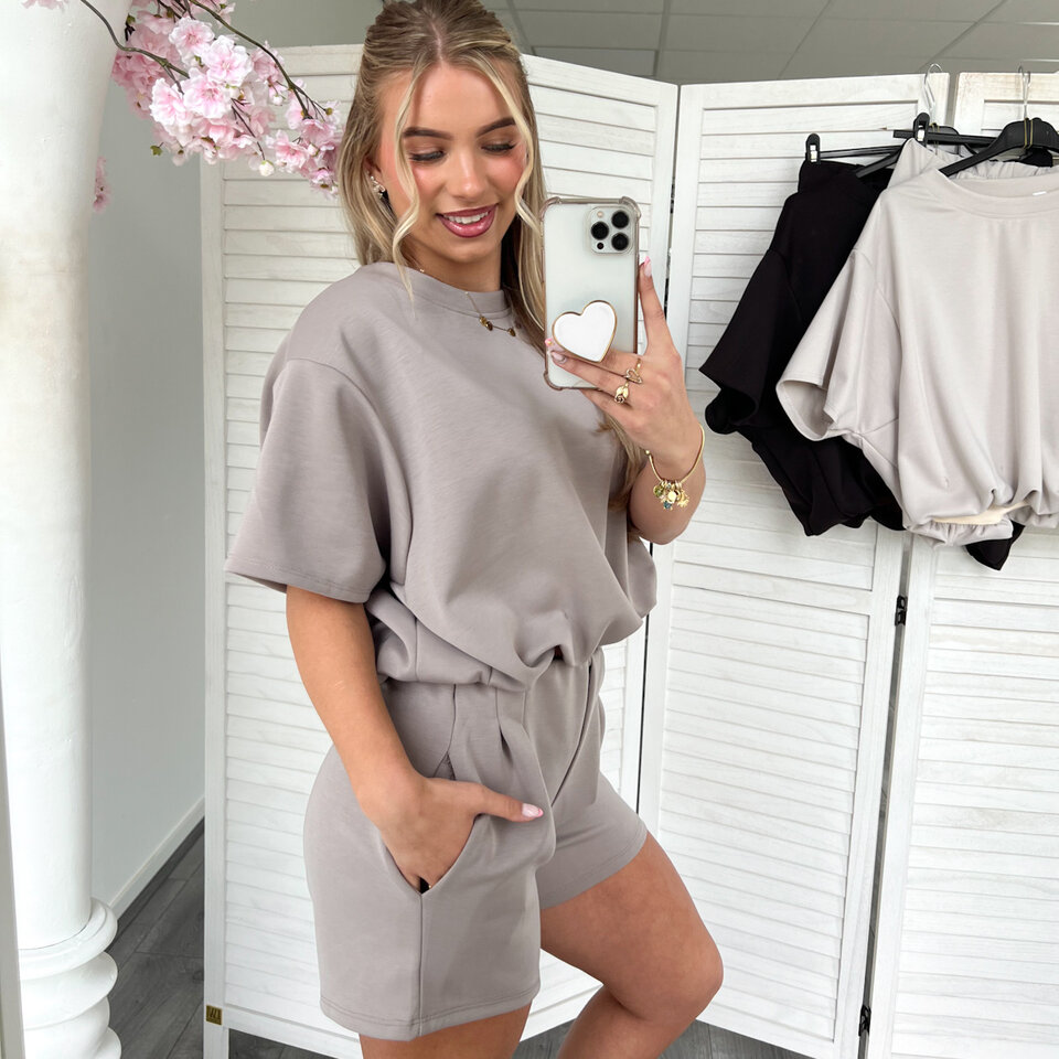 Olivia Set Taupe