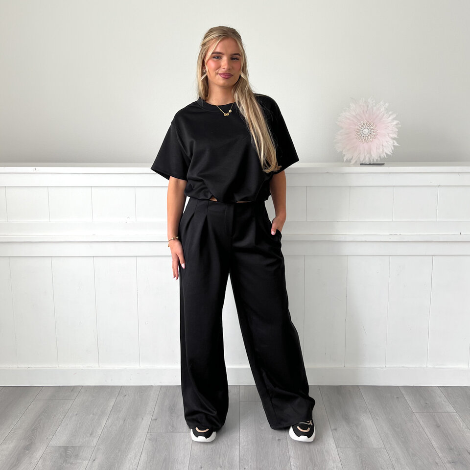 Danique Set Zwart (regular)