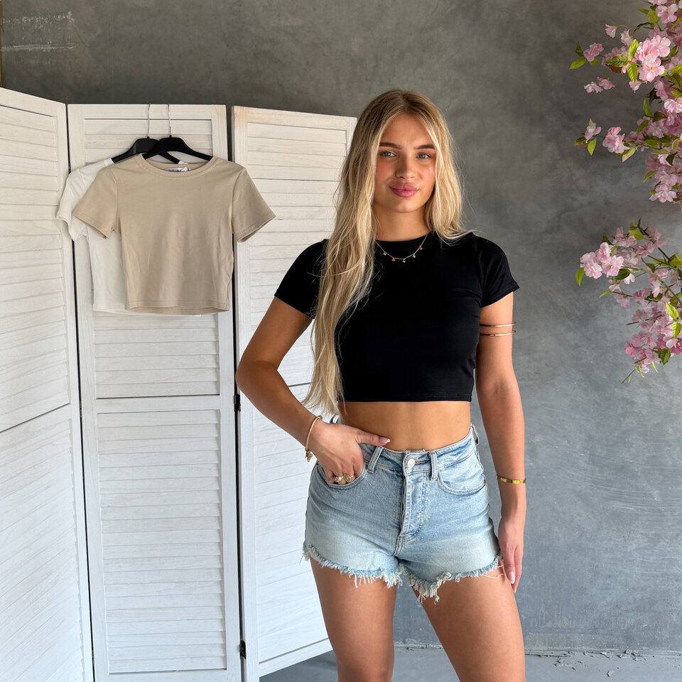 Basic Cropped T-Shirt Zwart