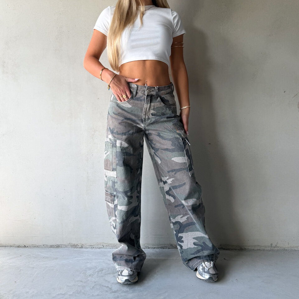 Camouflage Cargo Jeans