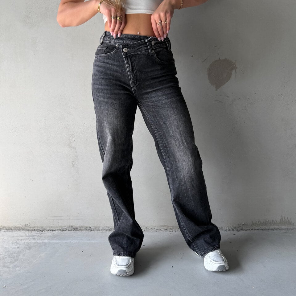 Christel Straight Leg Jeans Grijs
