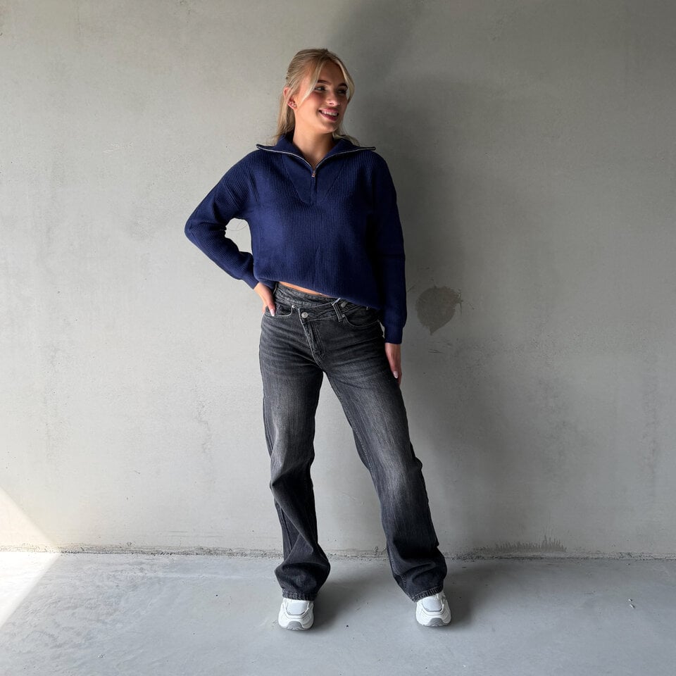 Emily Trui Navy